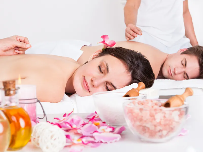 Acupuncture couple